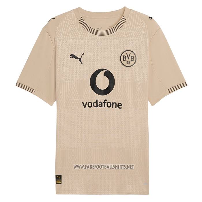 Borussia Dortmund Special Goalkeeper Shirt 2025-2026 Brown